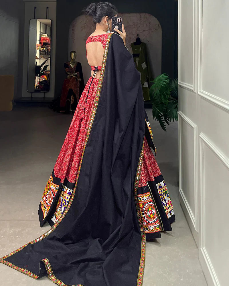 RED COLOR COTTON GAMTHI WORK NAVRATRI LEHENGA CHOLI