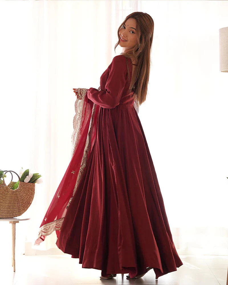 BEAUTIFUL MAROON COLOR PURE CHANDERI SILK THREE PIECE ANARKALI SUIT
