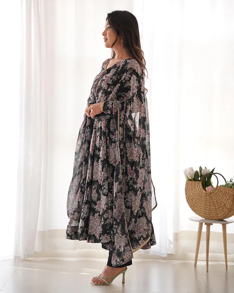 BLACK COLOR GEORGETTE THREE PIECE ANARKALI SUIT