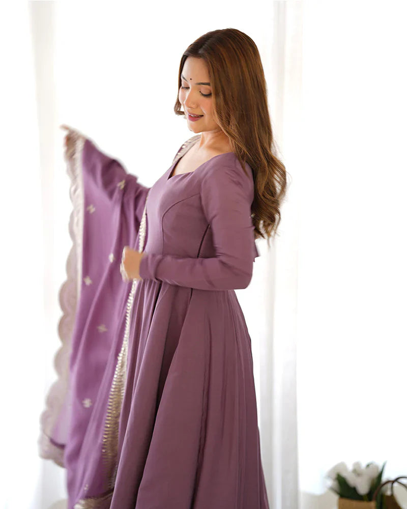 BEAUTIFUL ONION COLOR PURE CHANDERI SILK THREE PIECE ANARKALI SUIT