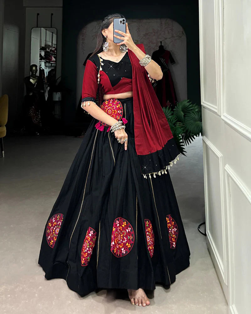 RED AND BLACK COLOR COTTON NAVRATRI LEHENGA CHOLI