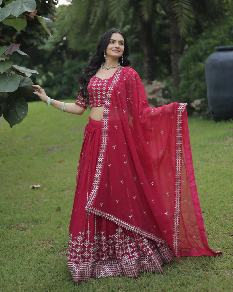 PINK COLOR DESIGNING SEMI STITCHED LEHENGA CHOLI