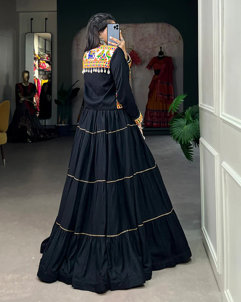 BLACK COLOR PURE RAYON GAMTHI NAVRATRI LEHENGA CHOLI