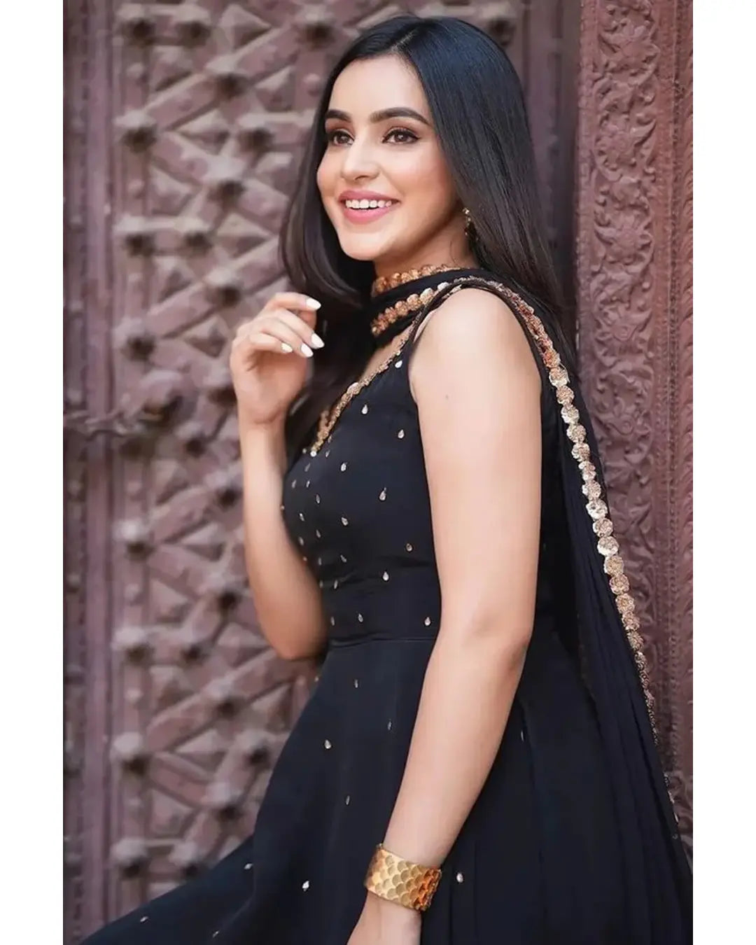 TRENDY BLACK PEARL GEORGETTE BASE ANARKALI SUIT WITH CHURIDAR SET OF 3