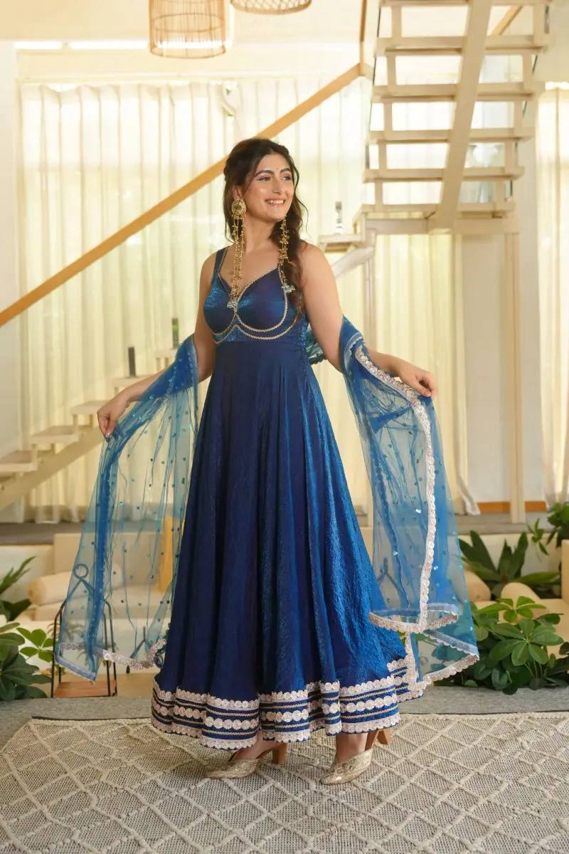 REGAL BLUE FENDY SILK HEAVY LACE WORK 7 METER FLARED GOWN SET
