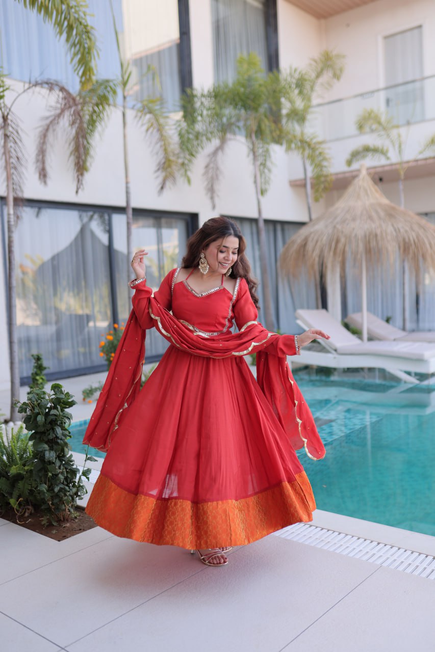 RED COLOR MUL CHANDERI FABRIC BASE ANARKALI SUIT SET OF 3