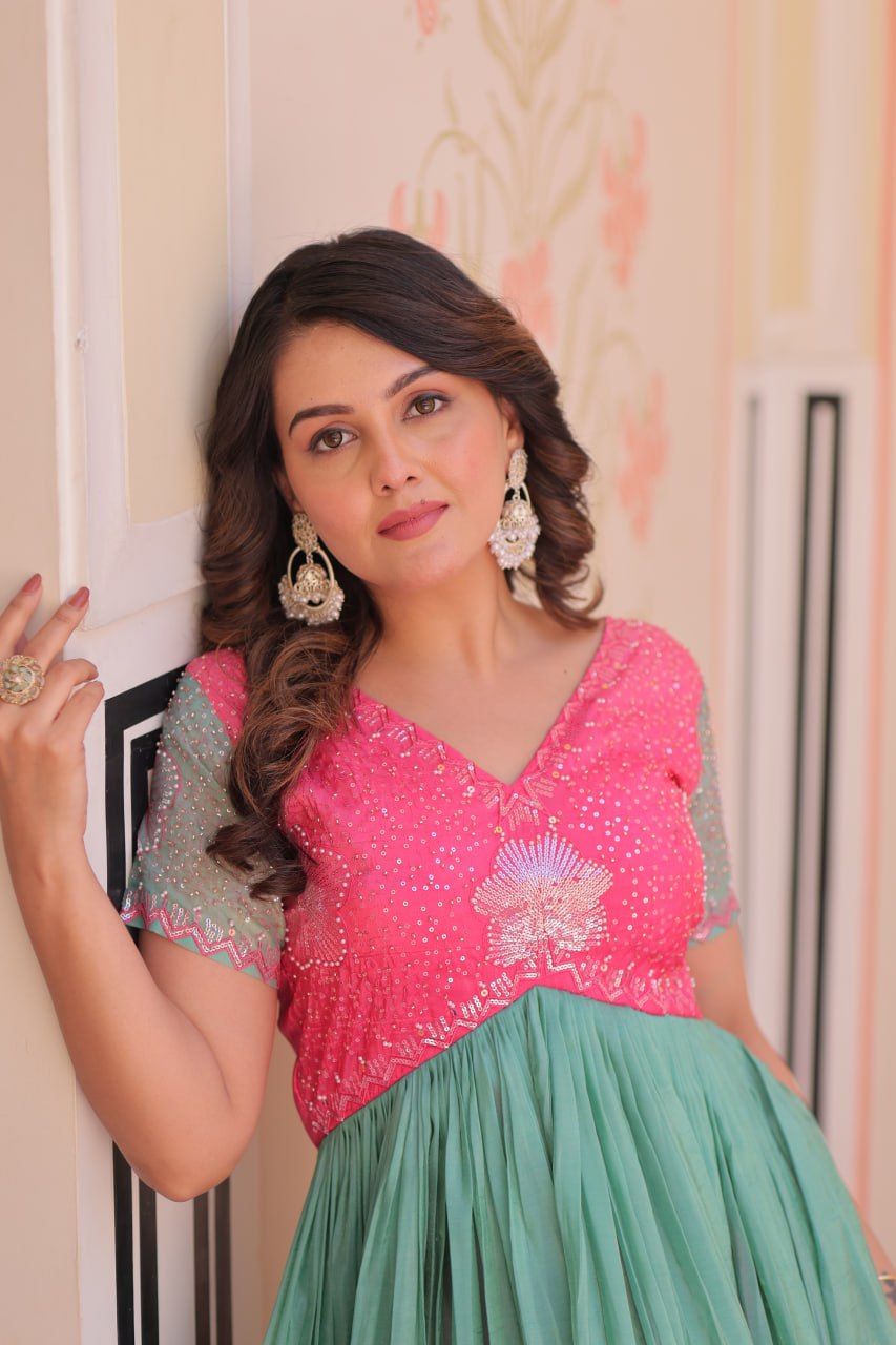 PINK COLOR GOLD CRUSH EMBROIDERED WORK GOWN