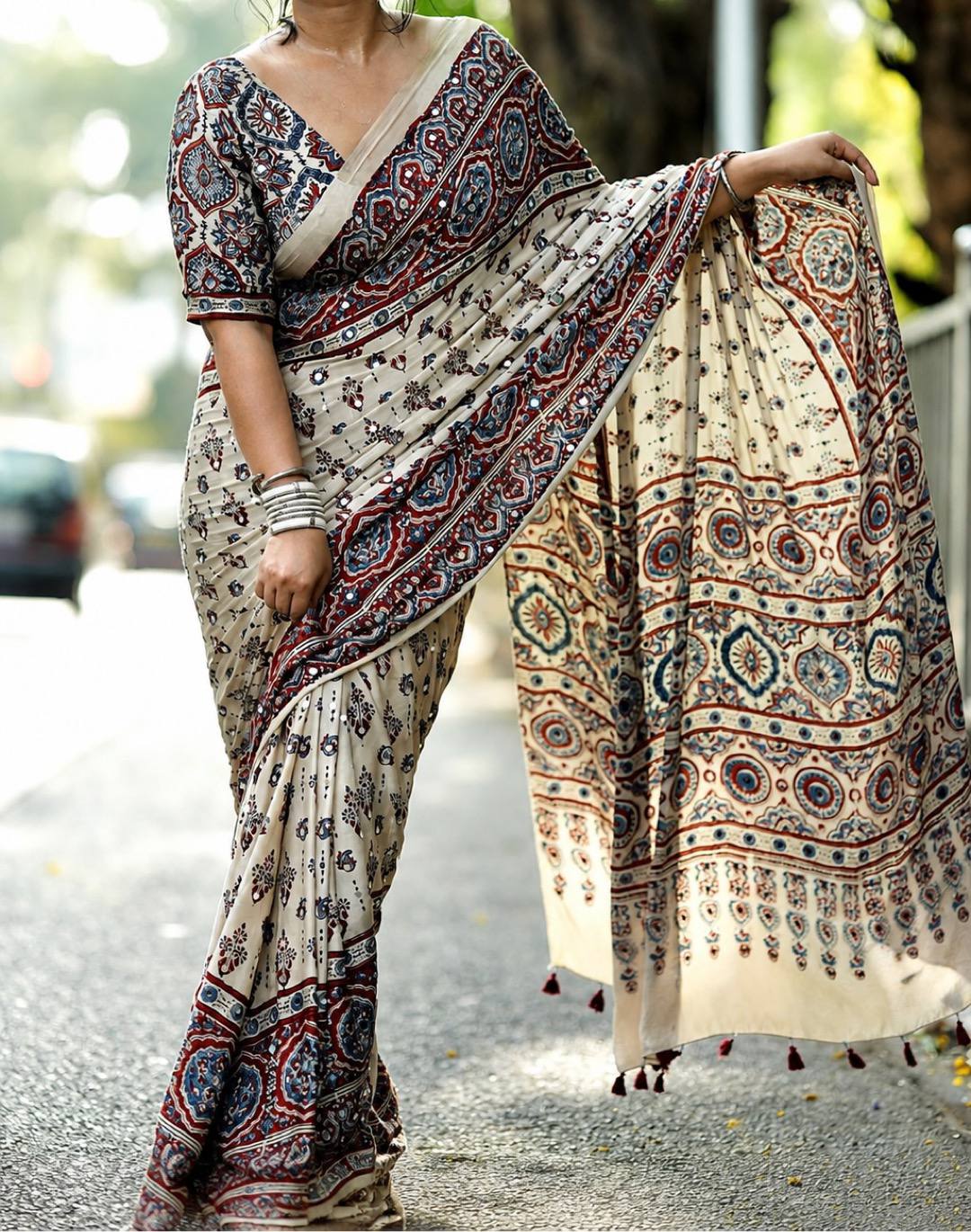 IVORY AJRAKH PRINT MIRROR WORK SAREE