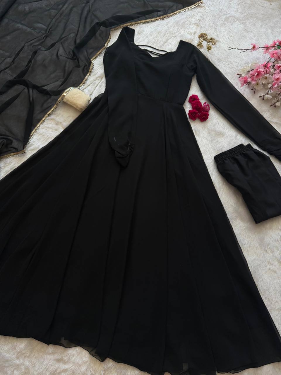 ELEGANT FLOW ANARKALI