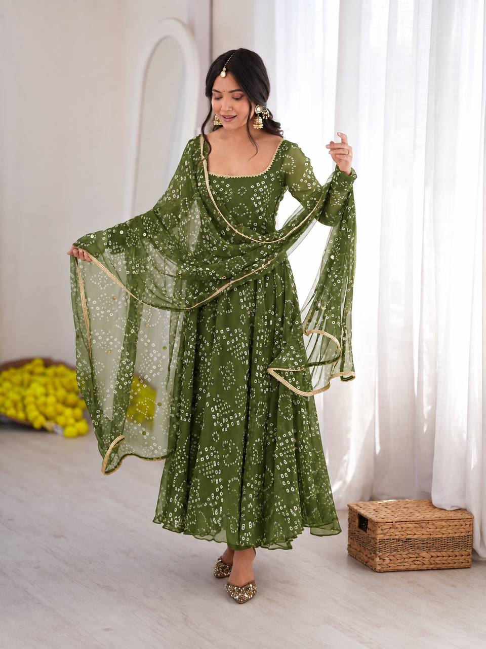 DESIGNER GREEN BANDHEJ PRINTED FLARED ANARKALI SUIT SET