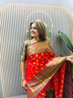 TRENDING JEQUARD ZIP & GO SAREE