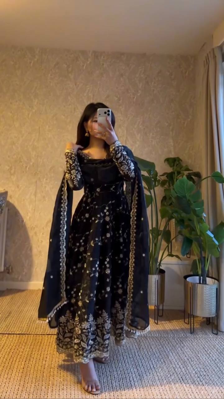BLACK COLOR HEAVY FANDY SILK EMBROIDERY SEQUENCE WORK ANARKALI SUIT