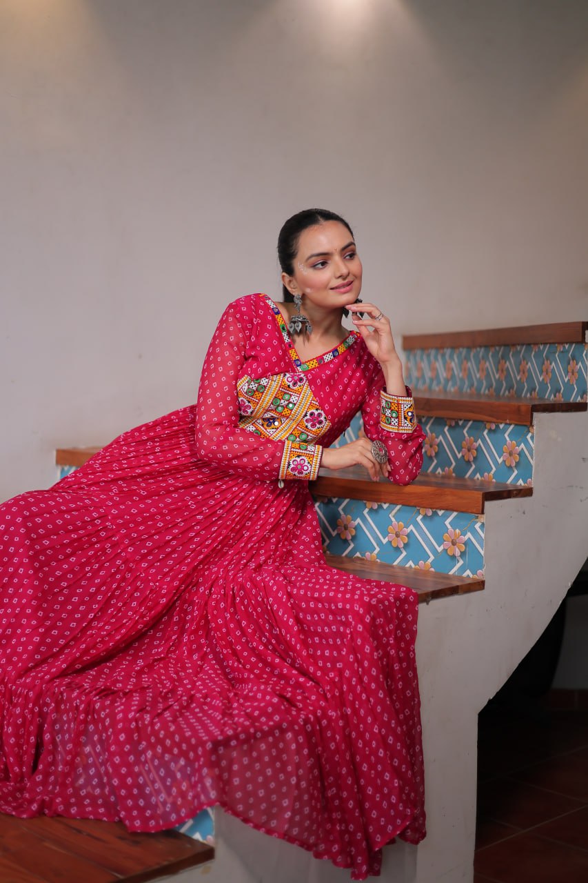 PINK COLOR GEORGETTE BANDHANI PRINT NAVRATRI GOWN