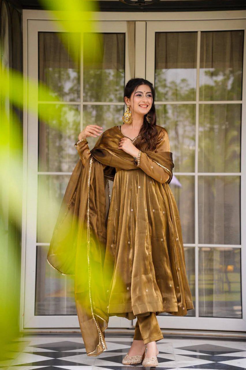 RUSTIC GOLD DESIGNER GOWN FOR WEDDING SEASON