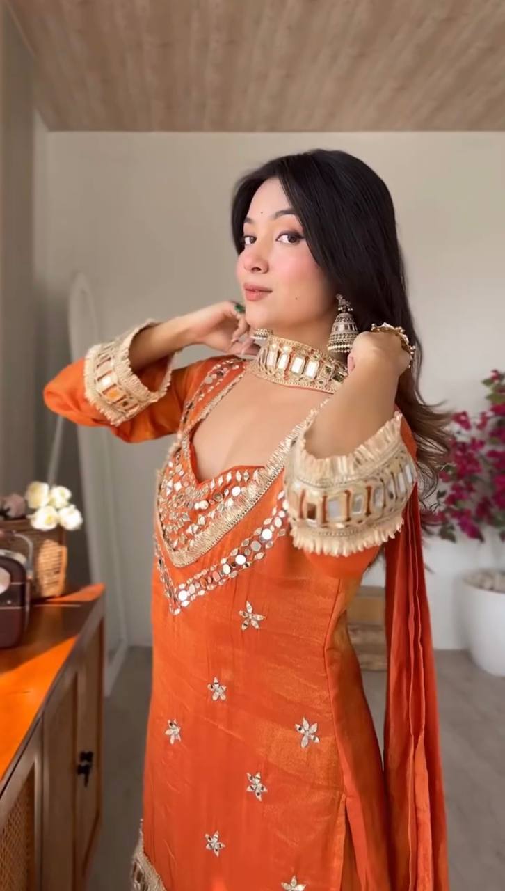 RUST ORANGE PREMIUM FENDY SILK 4 PIECE BUSTIER SET