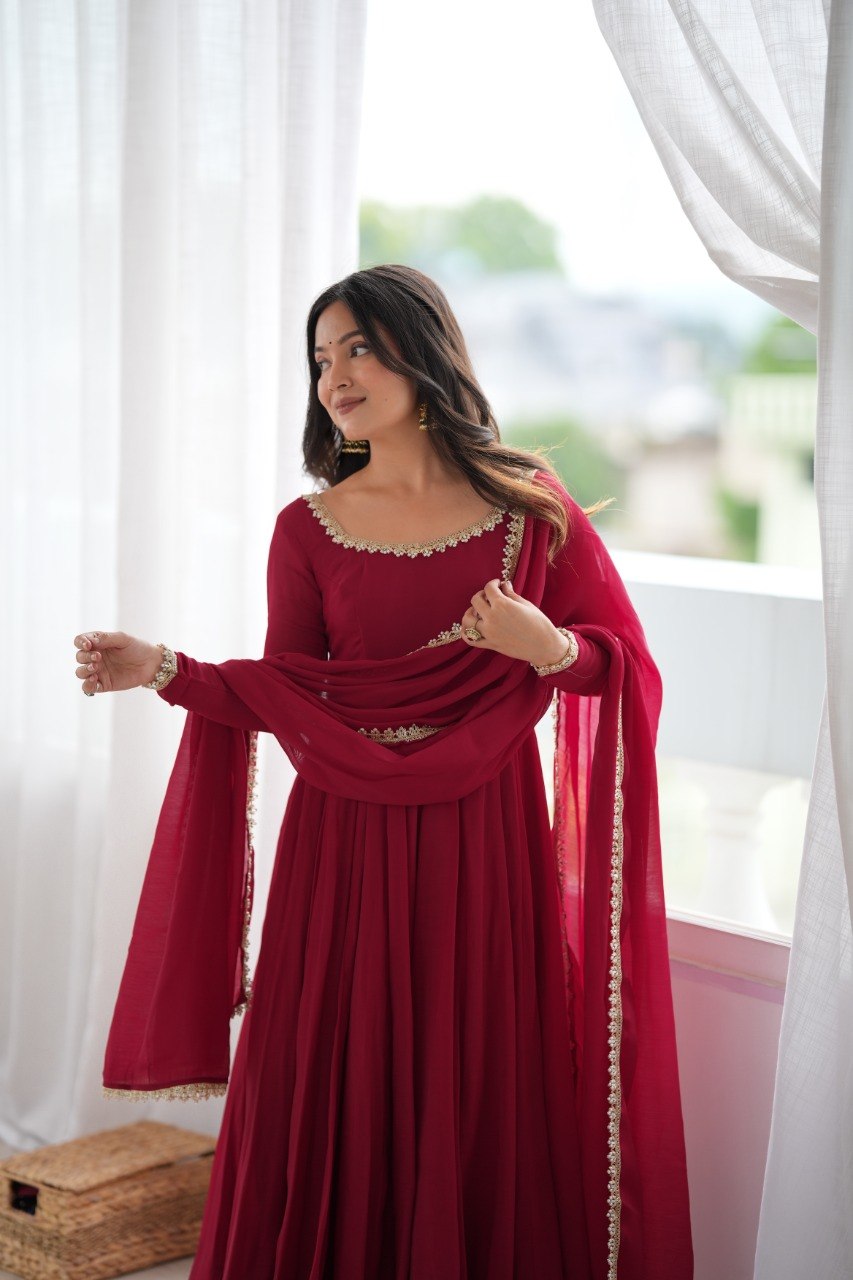 DESIGNER MAROON MAL CHANDERI MIRROR WORK 16 KALI ANARKALI SUIT SET