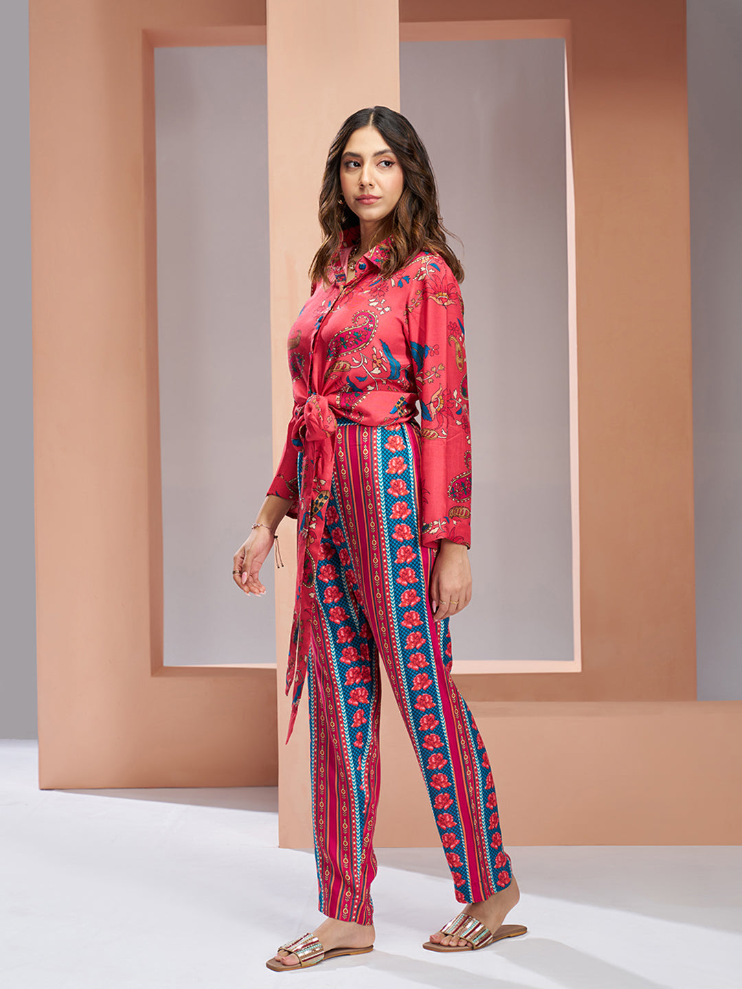 Coral Pink Pure Muslin Silk Designer Co-Ord Set for Women