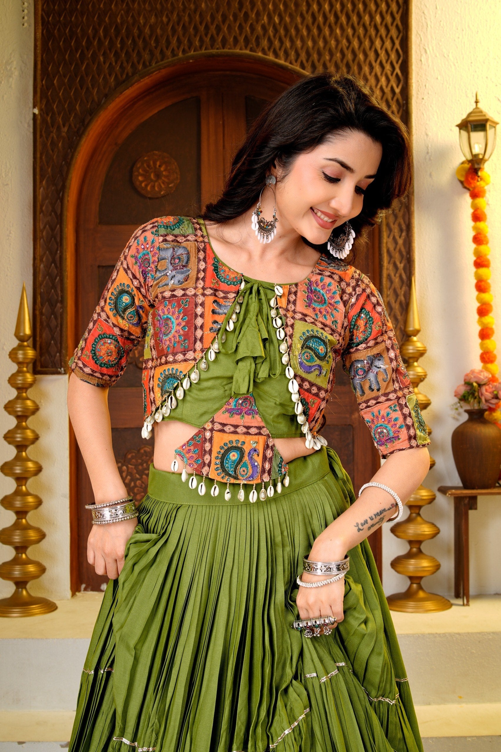ELEGANT GREEN NAVRATRI COTTON LEHENGA CHOLI WITH TRADITIONAL PRINT