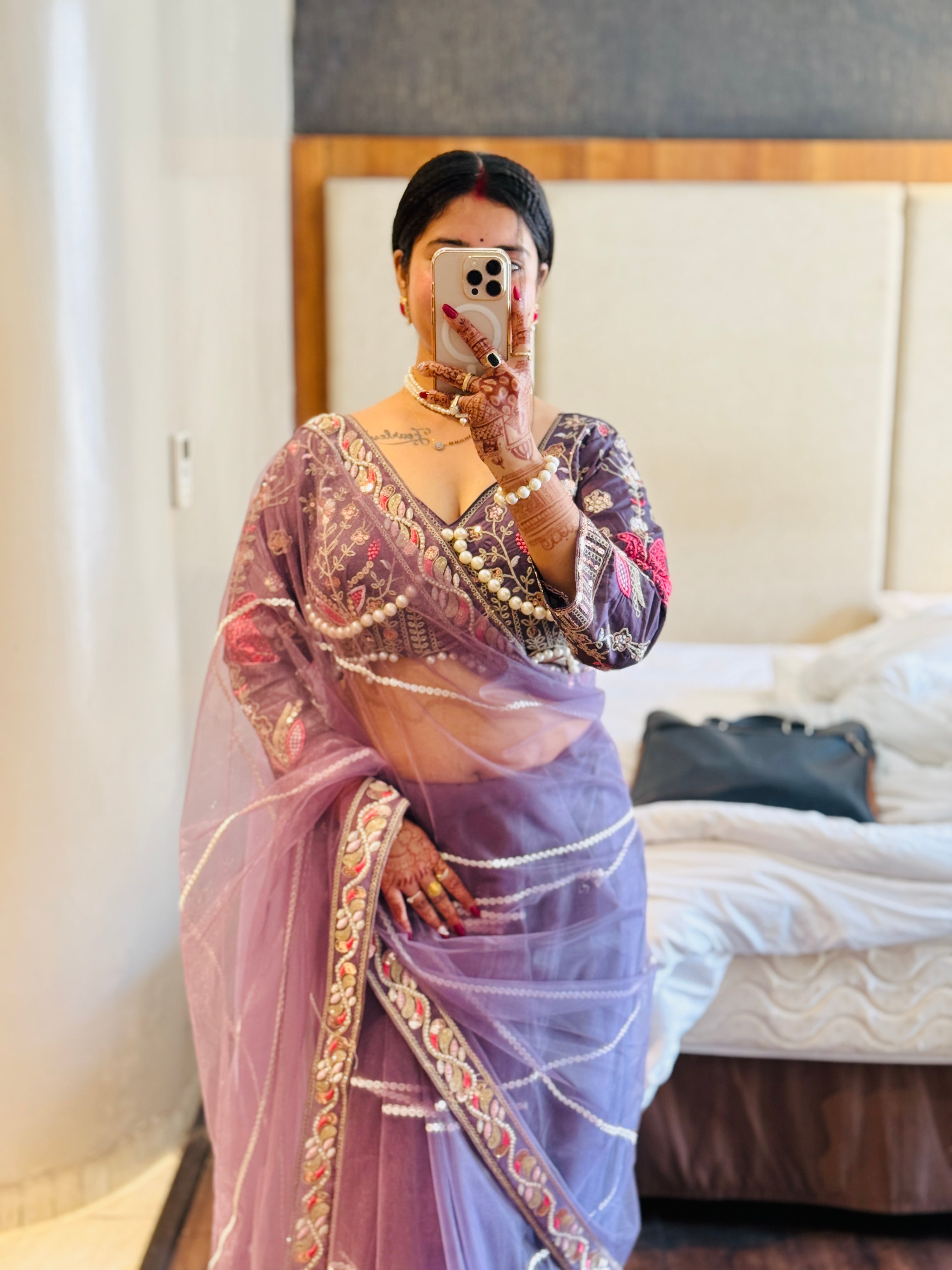 KRITIKA SINGH IN PLUSH PURPLE EMBROIDERED NET SAREE WITH BLOUSE