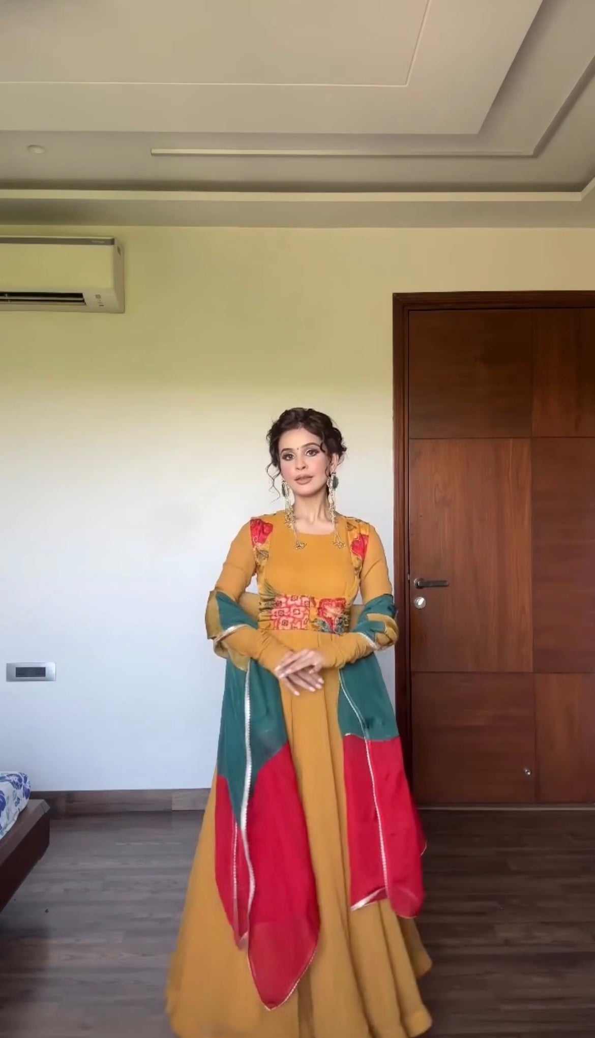 PREMIUM FAUX GEORGETTE BASE ANARKALI SUIT SET