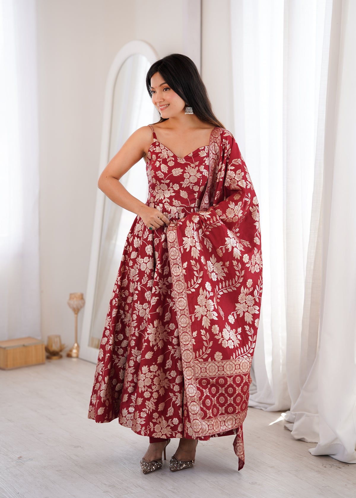 MAROON BANARASI JACQUARD DOLA SILK ANARKALI SUIT