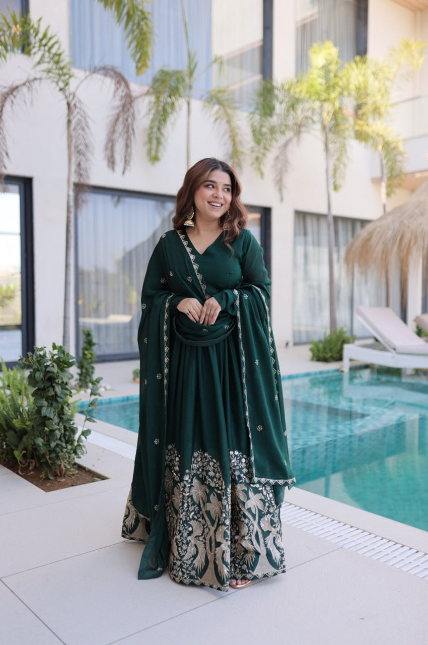 RICH GREEN RANGOLI SILK GOWN SET