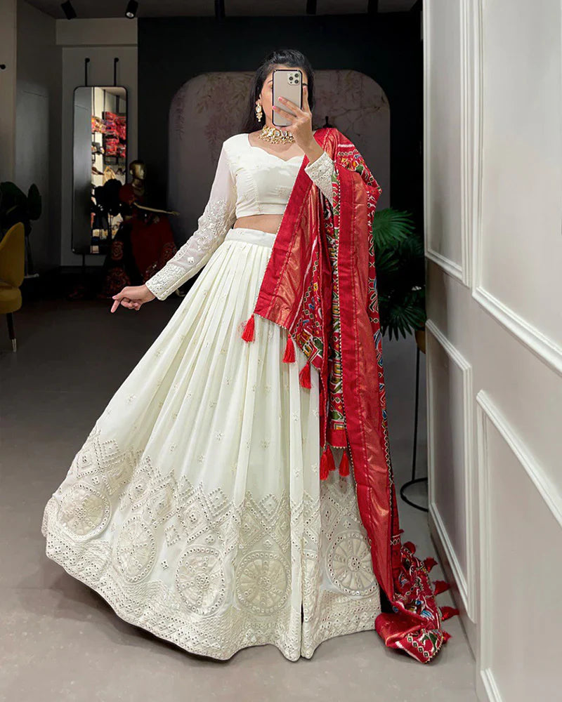 OFF WHITE LUCKNOWI EMBROIDERY WORK LEHENGA CHOLI