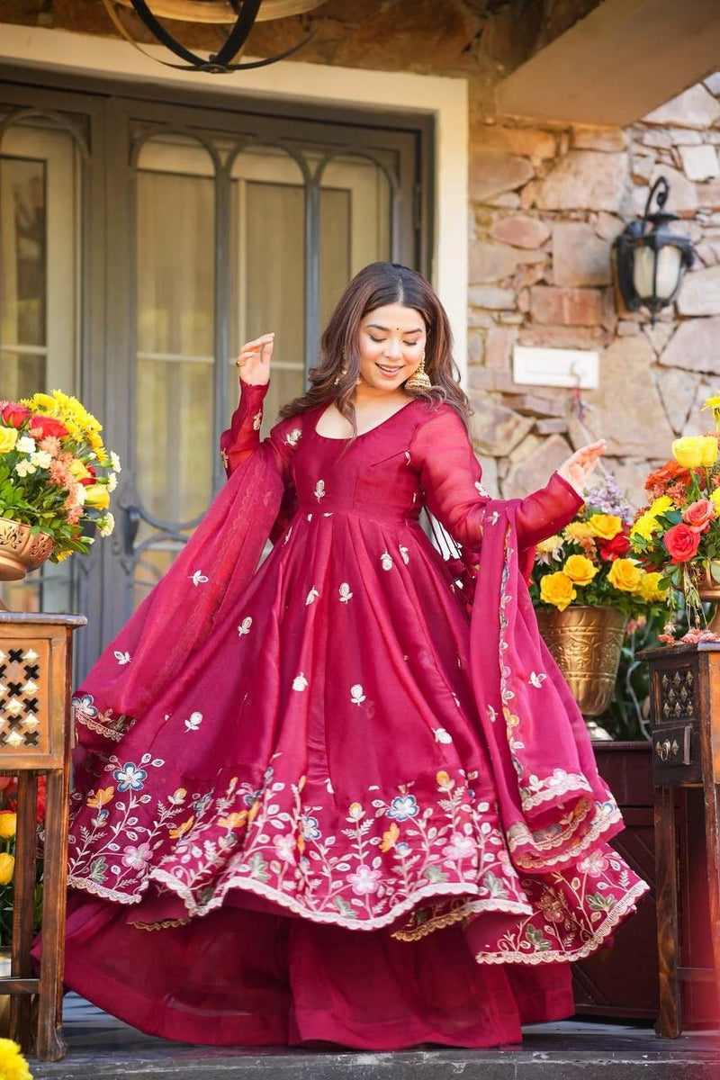 KEILLOW FLORAL ANARKALI SUIT SET OF 3