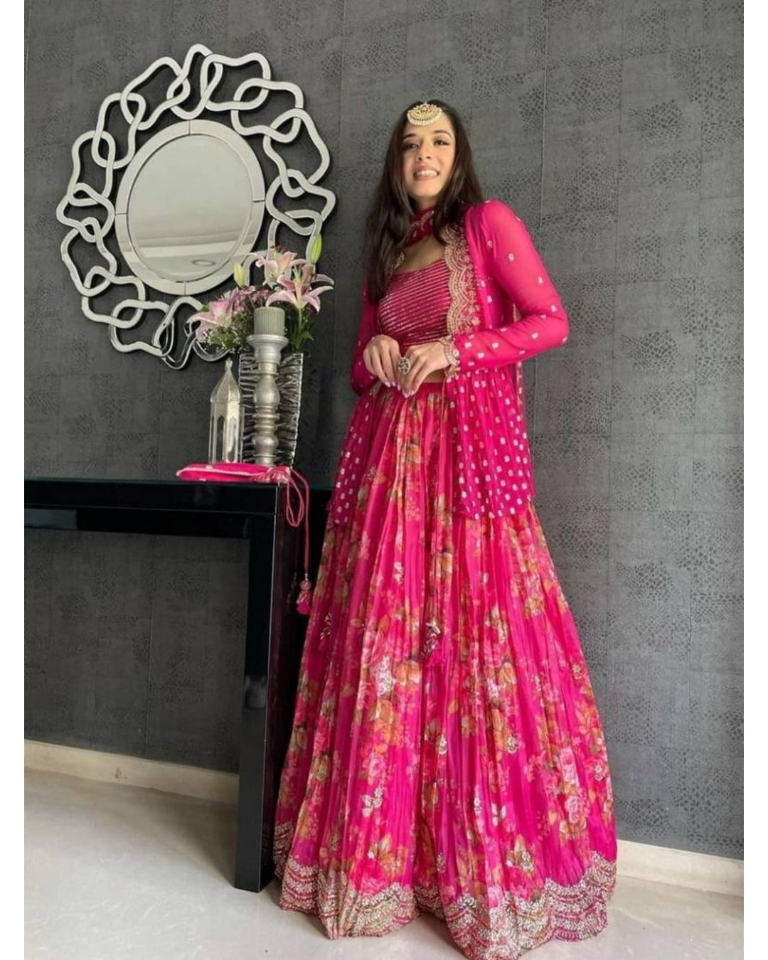 PINK COLOR GEORGETTE FABRIC SEQUENCE WORK PARTY WEAR LEHENGA CHOLI