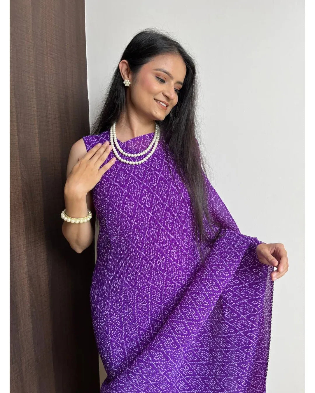 BEAUTIFUL PURPLE BANDHANI DESIGNER GEORGETTE BASE PRE DRAPPED GOWN SAREE