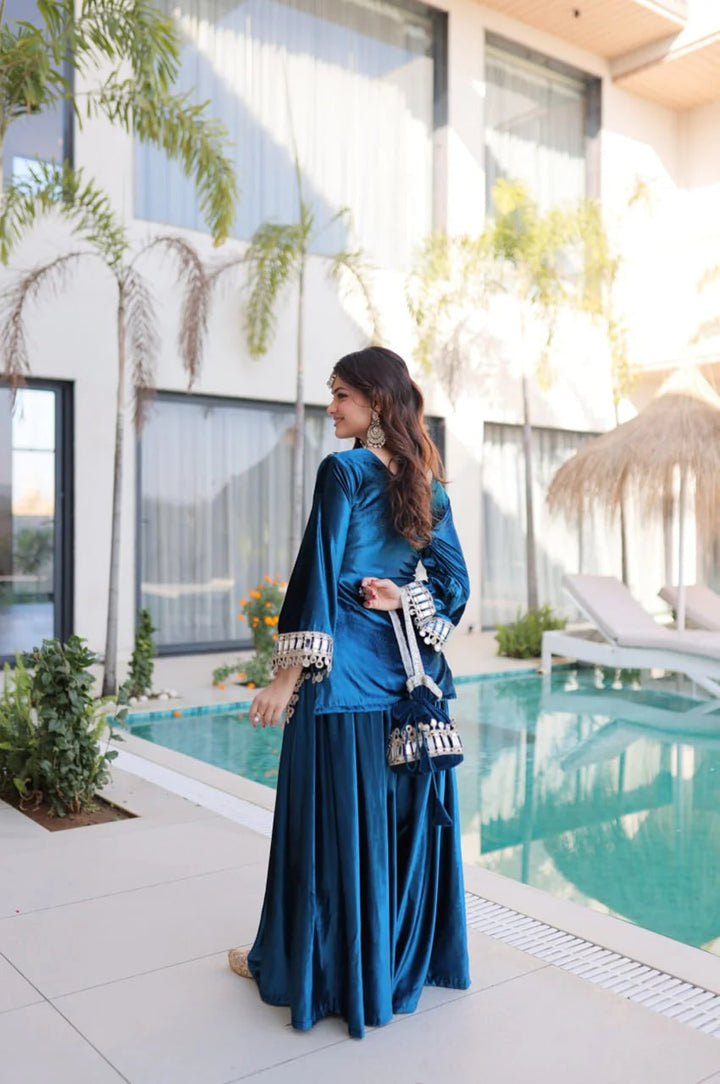 ARABIAN ICE BLUE VELVET SUIT SET